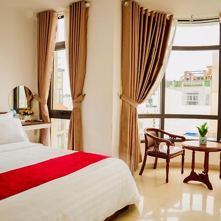Hotel Khach San Trung Hieu Vung Tau Exterior foto
